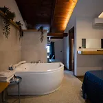 Vogue Hotel Licola