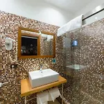 Hotel Vogue Licola