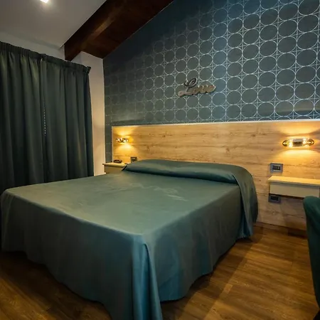 Hotell Vogue 2*