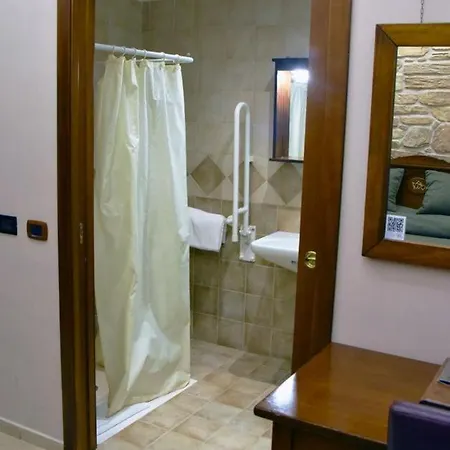Otel Vogue 2*