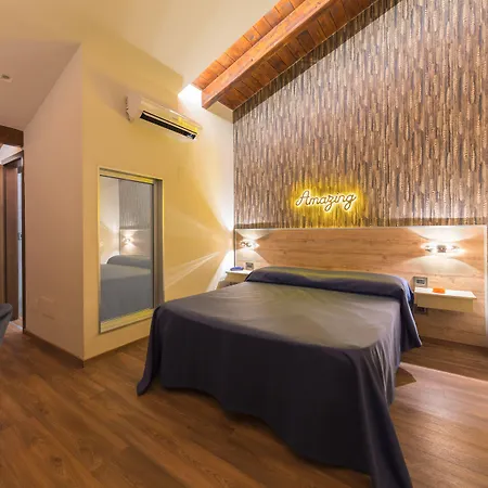 Vogue Hotel