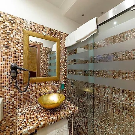 Vogue Hotel Licola