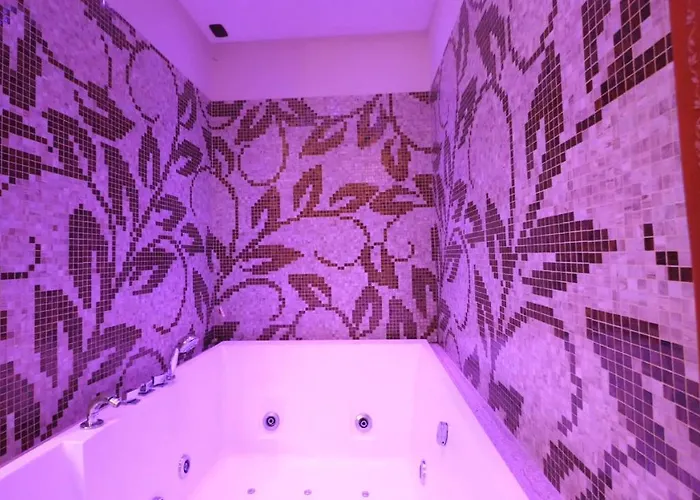 Отель Vogue Ликола